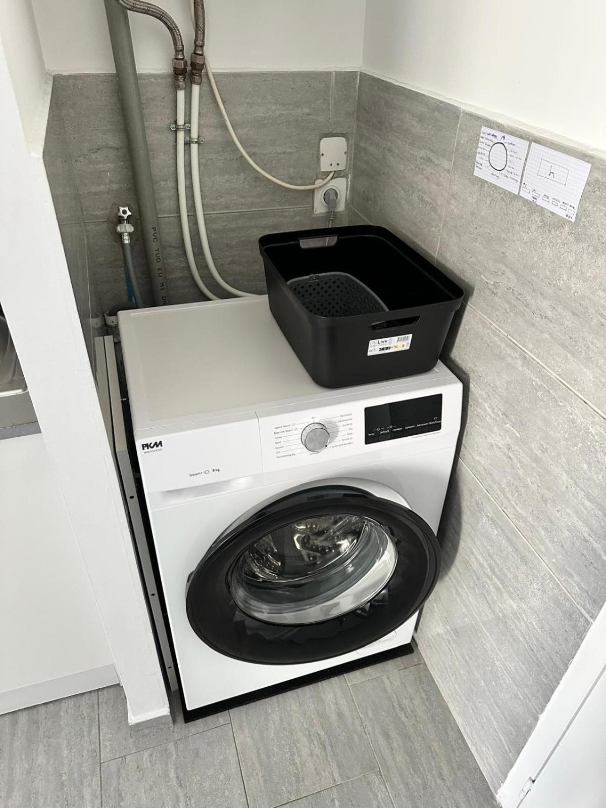 Appartement T2 Avec Terrasse Et Cour Clavaillan Exterior foto
