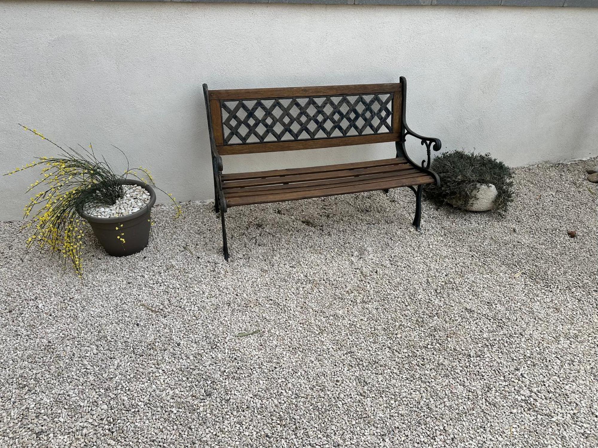Appartement T2 Avec Terrasse Et Cour Clavaillan Exterior foto